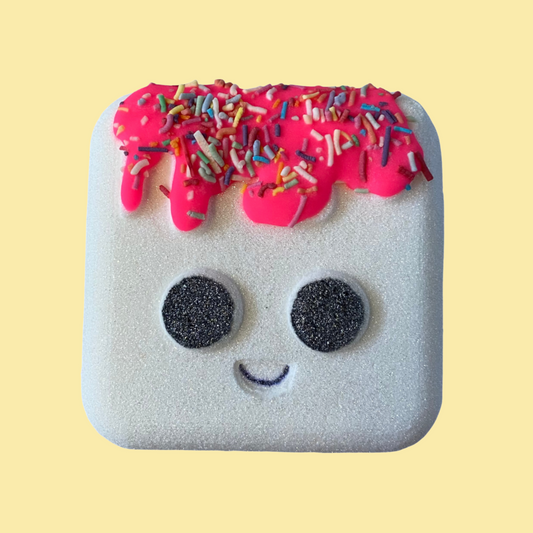 Kawaii marshmallow bath bomb