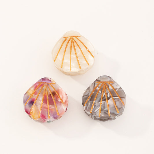 mini shell hair clips in a set of 3